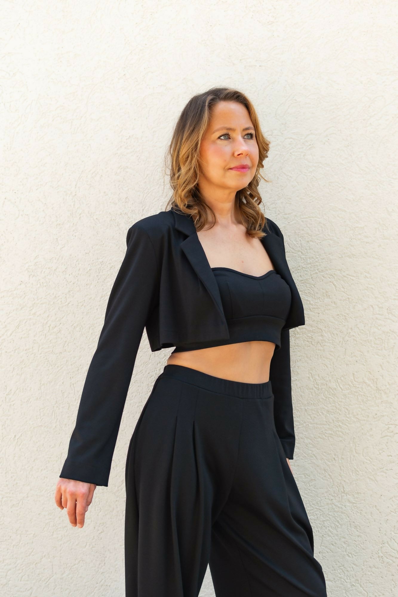 Carla | Black Ponte Cropped Blazer